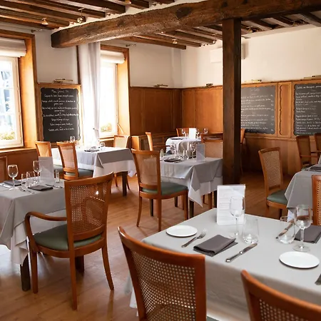 Hotel Logis Le Relais Champenois Sézanne