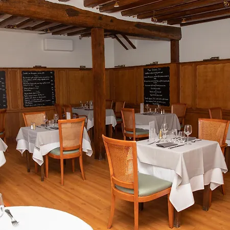 Logis Le Relais Champenois Hotell Sézanne