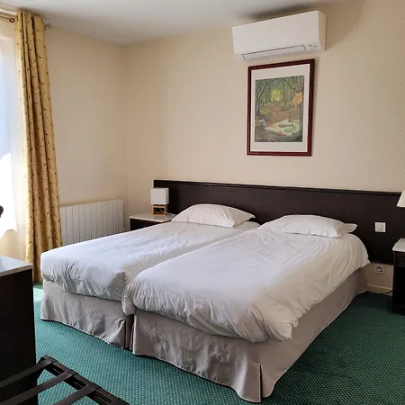 Logis Le Relais Champenois فندق 2*