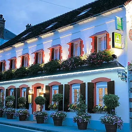 Hotel Logis Le Relais Champenois