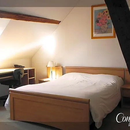 Hotel Logis Le Relais Champenois 2*