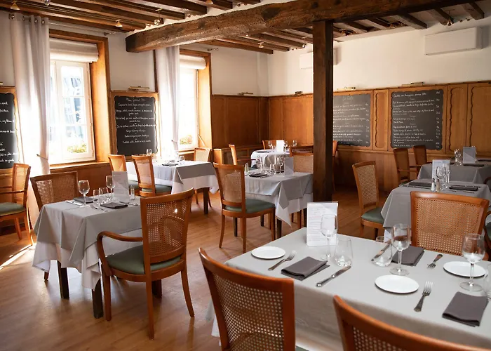 Hotel Logis Le Relais Champenois Sézanne