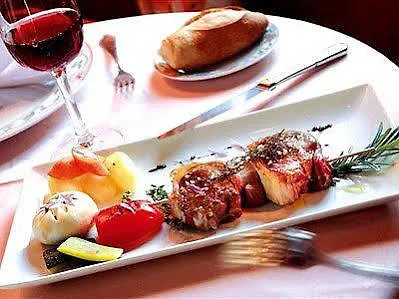 Hotel Logis Le Relais Champenois